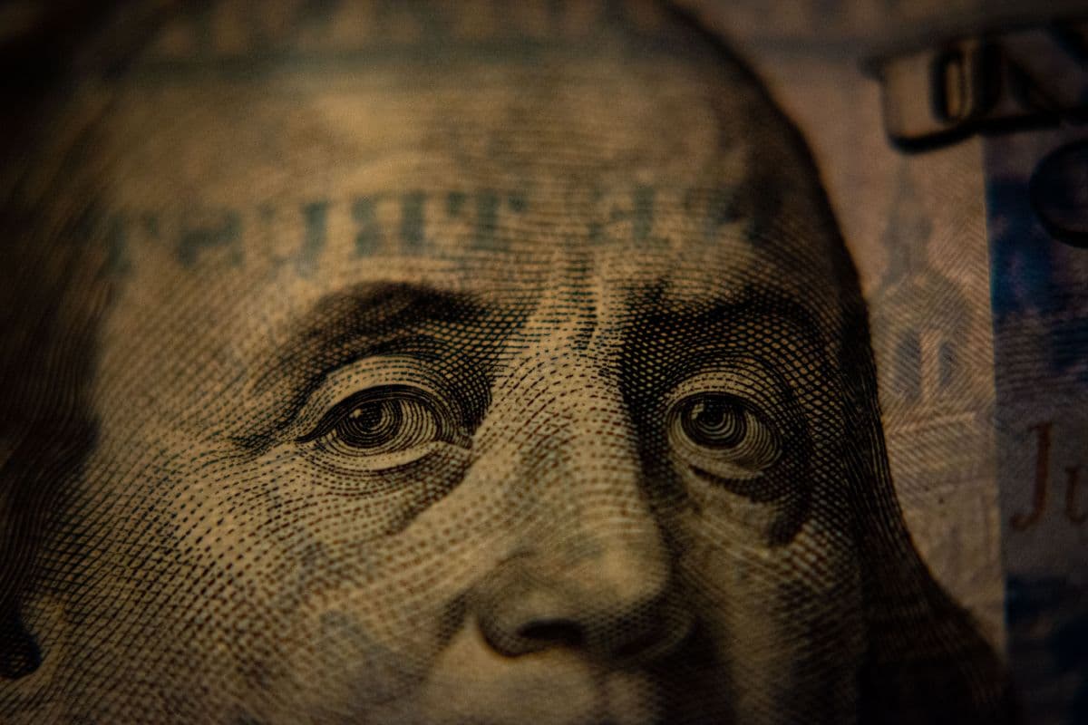 Cover Image for Why did three US banks fail? And should Australia be worried?