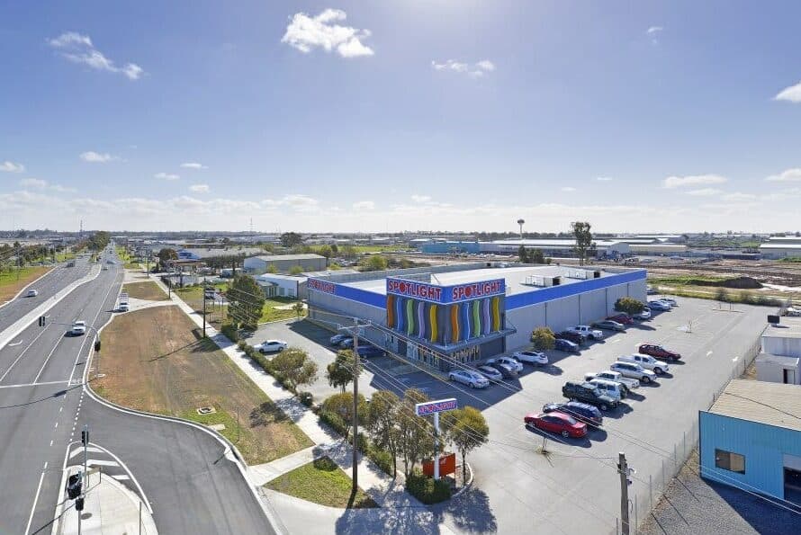 Cover Image for Properties & Pathways secures prime Shepparton retail asset